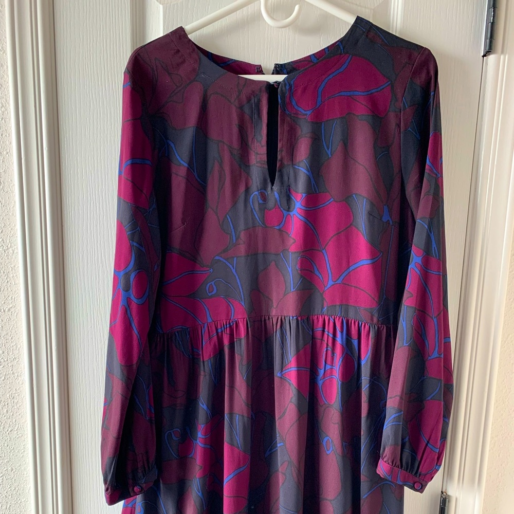 LOFT Shift dress